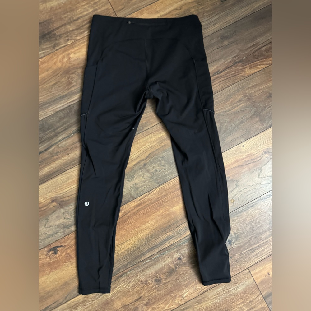Lulu Lemon - speed up high rise size 6